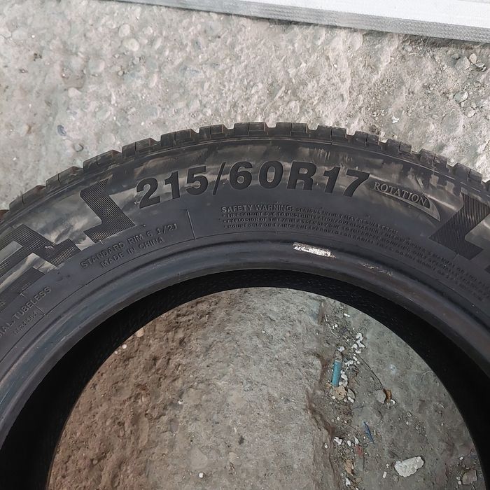 2 Anvelope all-sezon  215 60 R17