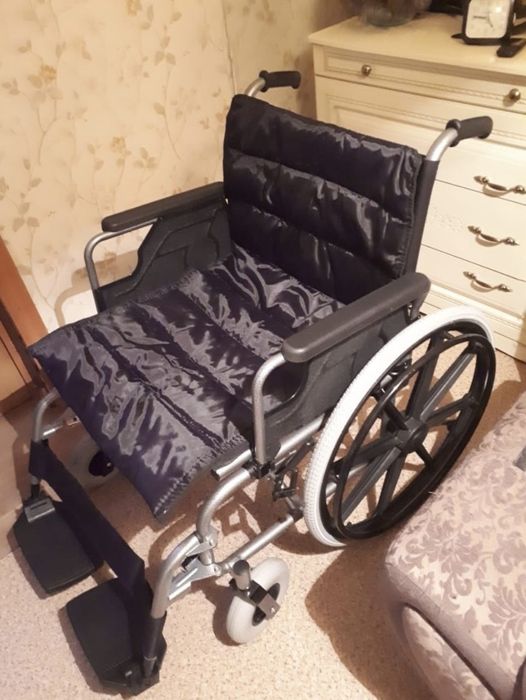 Инвалидная коляска для полных