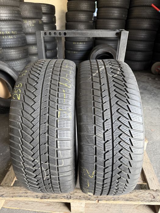 2 anvelope iarna 255/45/19 , Continental !