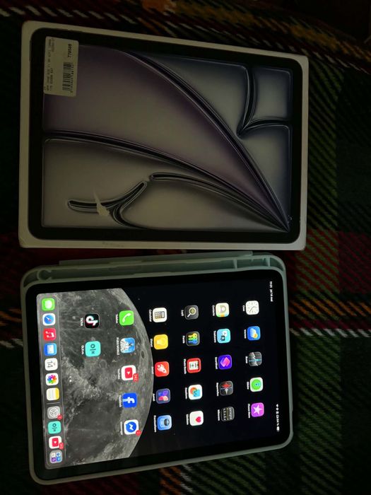 ipad air 11  inch M2 /128 gb