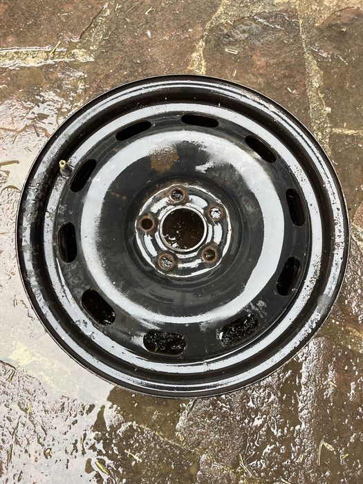 Оригинални VW стоманени джанти 15” 5x112 комплект