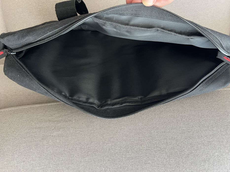 Чанта за лаптоп/или документи