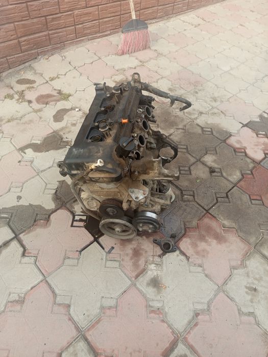 двигатель на лансер 10