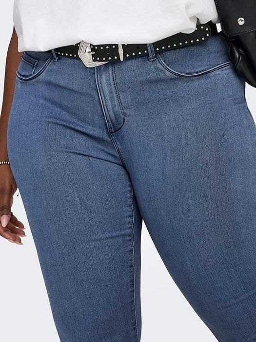 Дънки Оnly Carmakoma DENIM Carthunder Push Up Reg SK MBD Noos