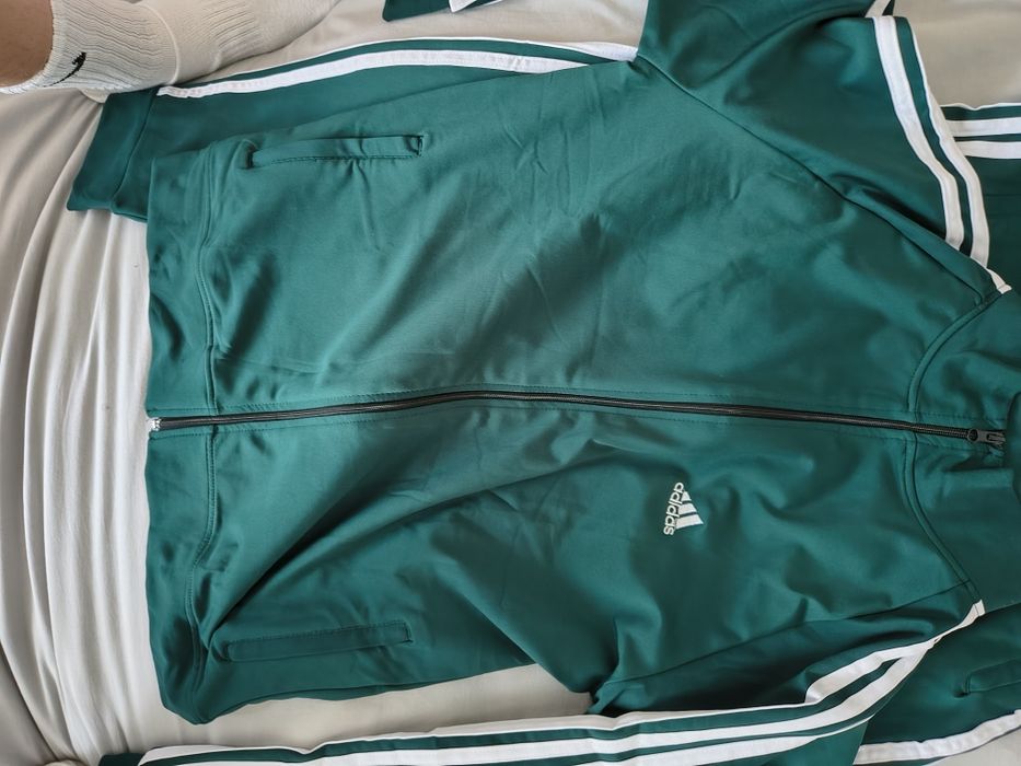 Trending Adidas verde