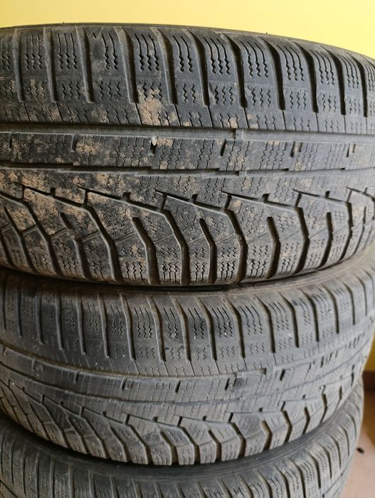 Гуми Hankook 4 бр.  215/60 R17 M+S