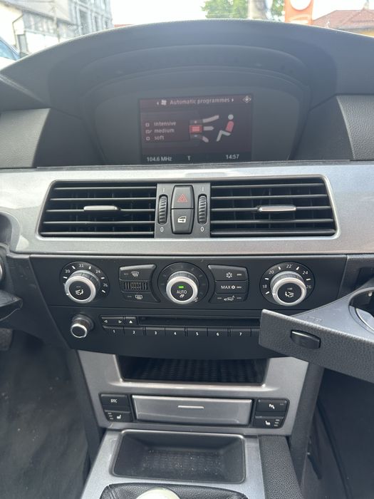 Bmw 525d 3.0,197 cp , manual , facelift , cititi cu atentie descrierea !