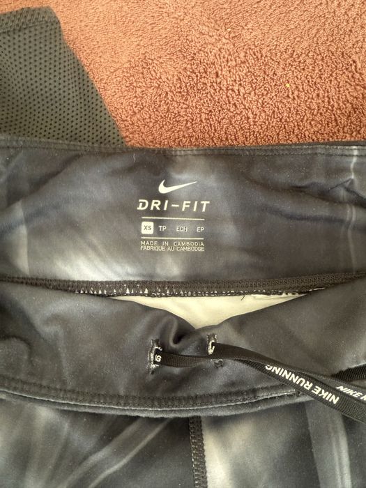 Спортивный комплект Nike