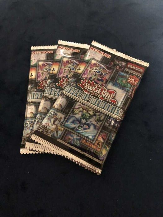 Yugioh Карти, Pokemon TCG Буустери и Белот Тестета