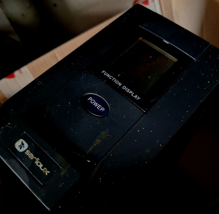 Sursă, pompa, termomanometru , termostat