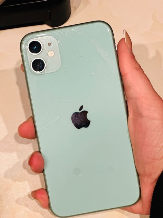 iPhone 11, 128GB