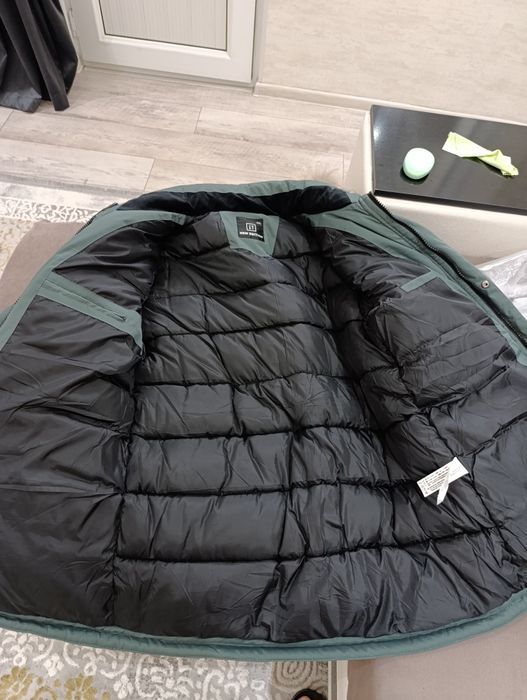 Продается мужская куртка