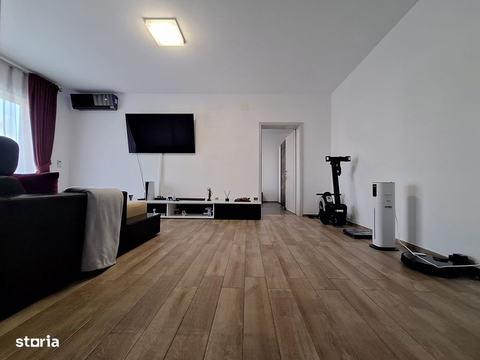 Apartament 3 camere-bloc nou-etaj 1-65 mp+balcon 10 mp+loc de parcare — fotografia 3