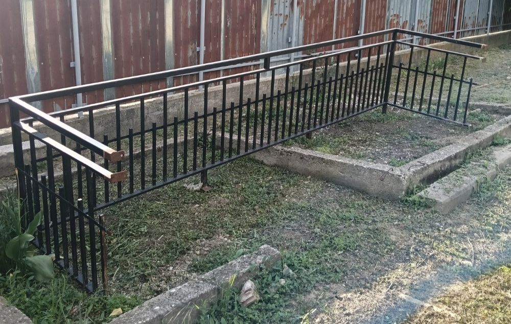 Balustrada metalica pretabila pentru balcon sau terasa