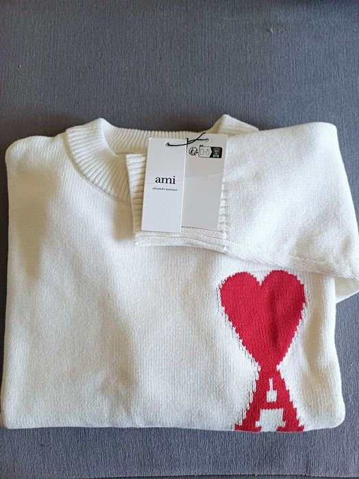 Бял, черен и сив пуловер AMI