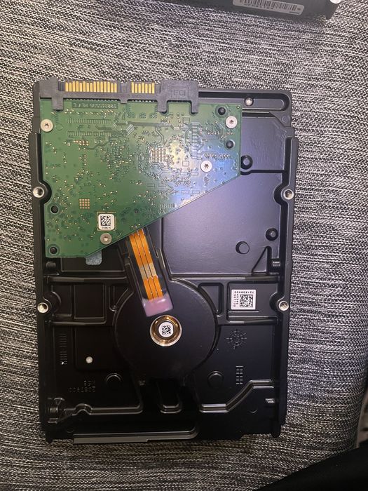 Жесткий диск 4TB