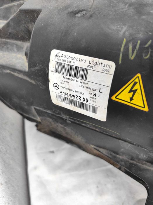 Оригинален фар Мерцедес МЛ 166  Mercedes ML 166 Led Bixenon