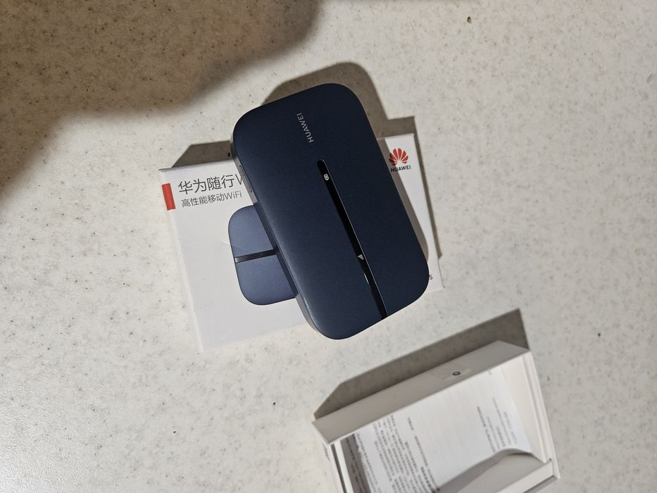 Wifi роутер Huawei Wifi 3 Pro