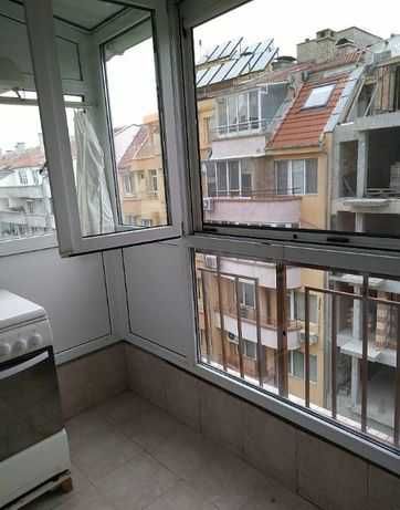 Дава се под наем Двустаен апартамент в Бургас, Възраждане - 65 кв.м за 102 € - Снимка #4