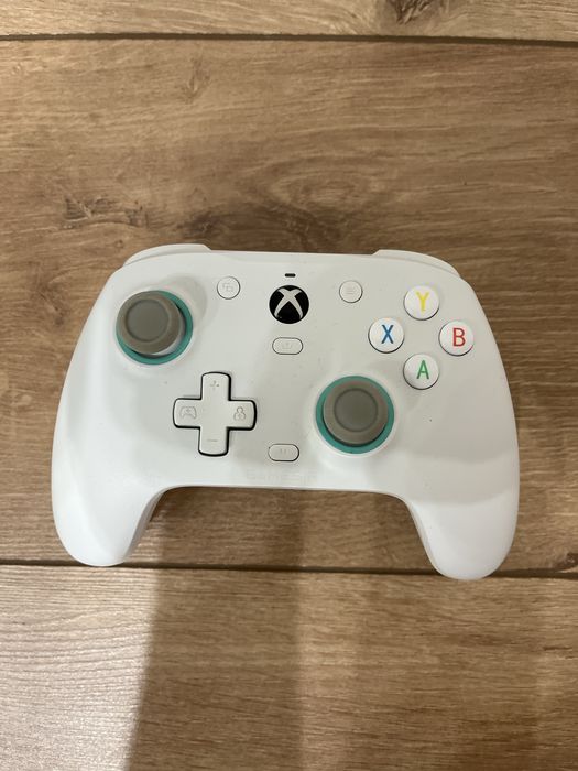 Продаю Xbox Series X