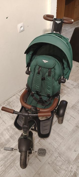 Продам велосипед коляску Bentley