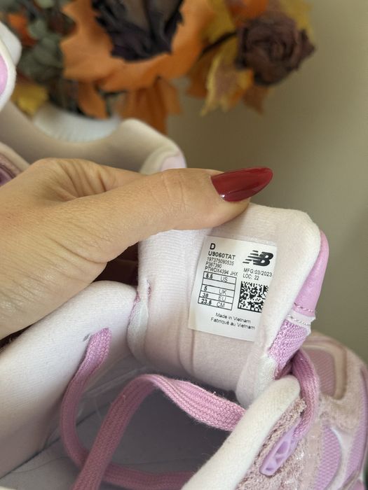 New Balance Pink 38