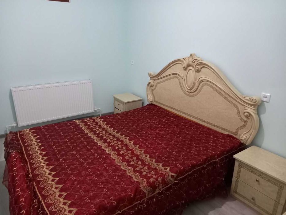 2 хонали квартира Сотилади