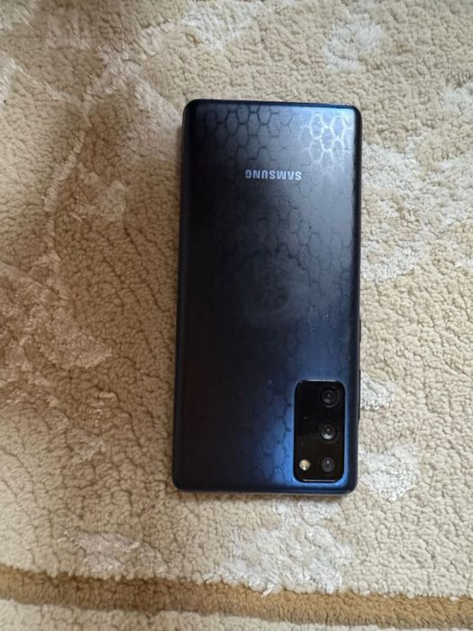 Продам телефон! Срочно!