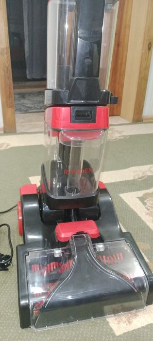 Моющий пылесос марки RAUDEN   модель КА1- 2024