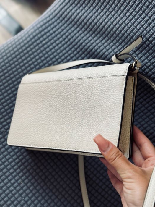 Кожена чанта портмоне DKNY Michael Karl