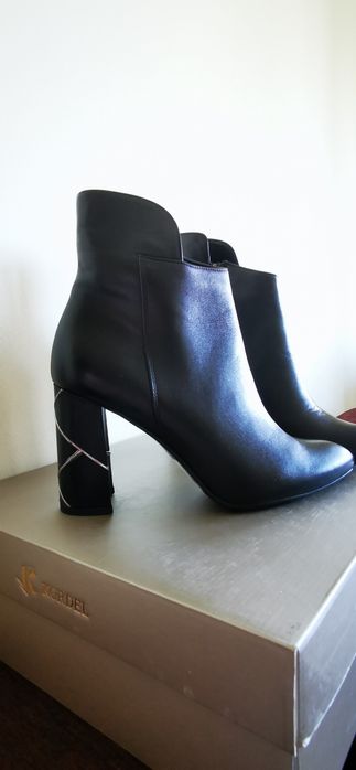 Botine piele 39 noi