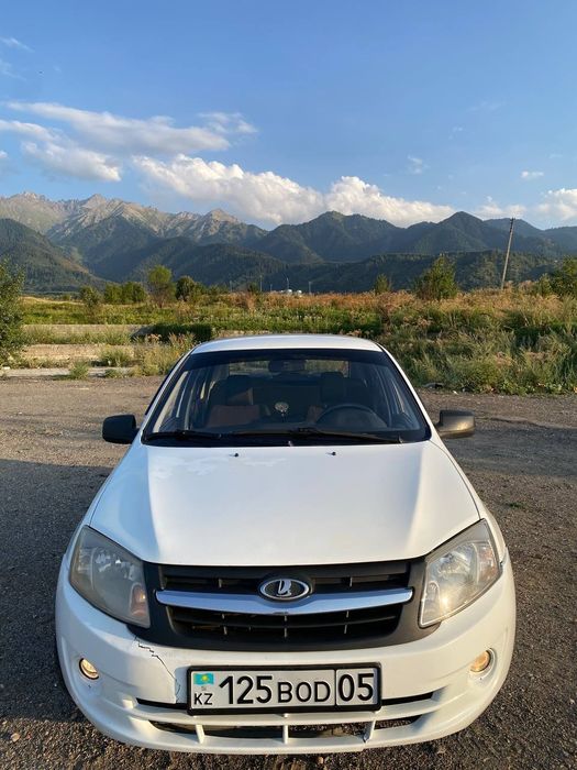 Продам машина LADA GRANTA