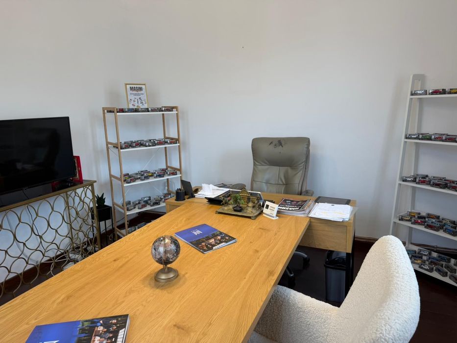 Inchiriez spatiu comercial