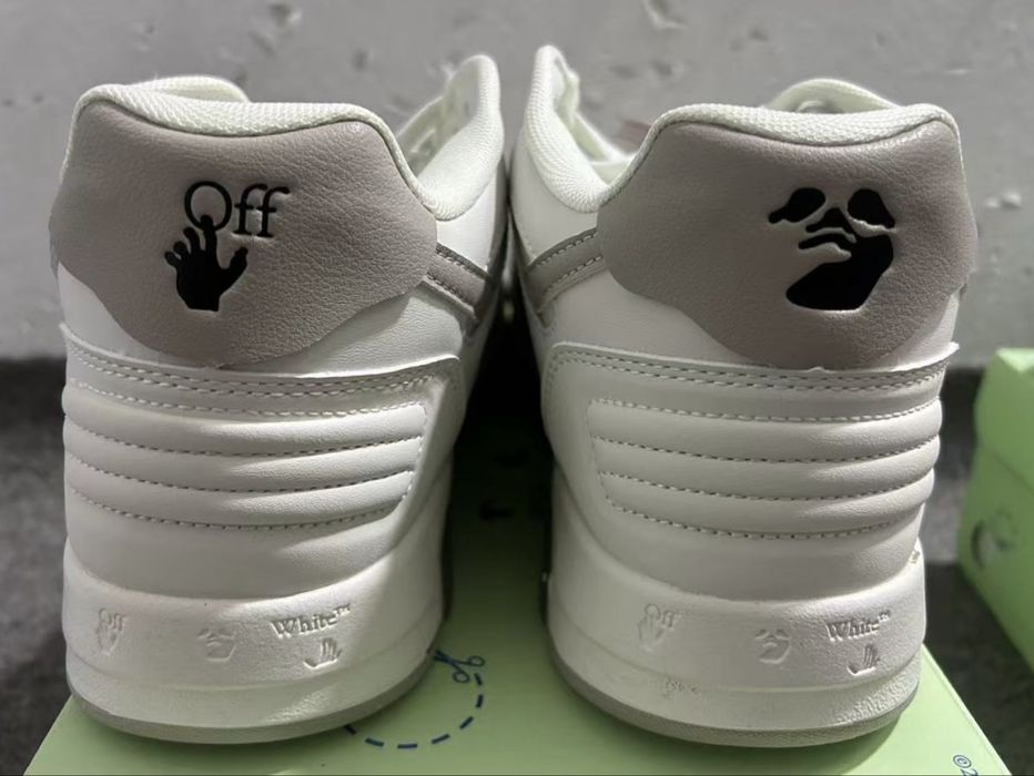 Off-White Out Of Office Gri