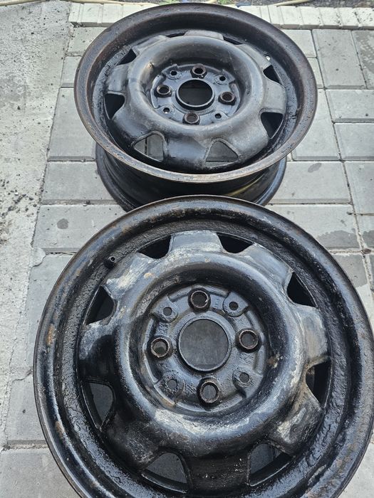 Продаются диски размер 14
