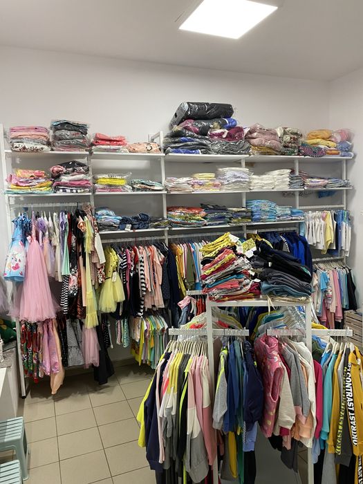 Оборудване за магазин 20 кв.