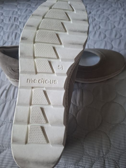 Дамски обувки Medicus 39