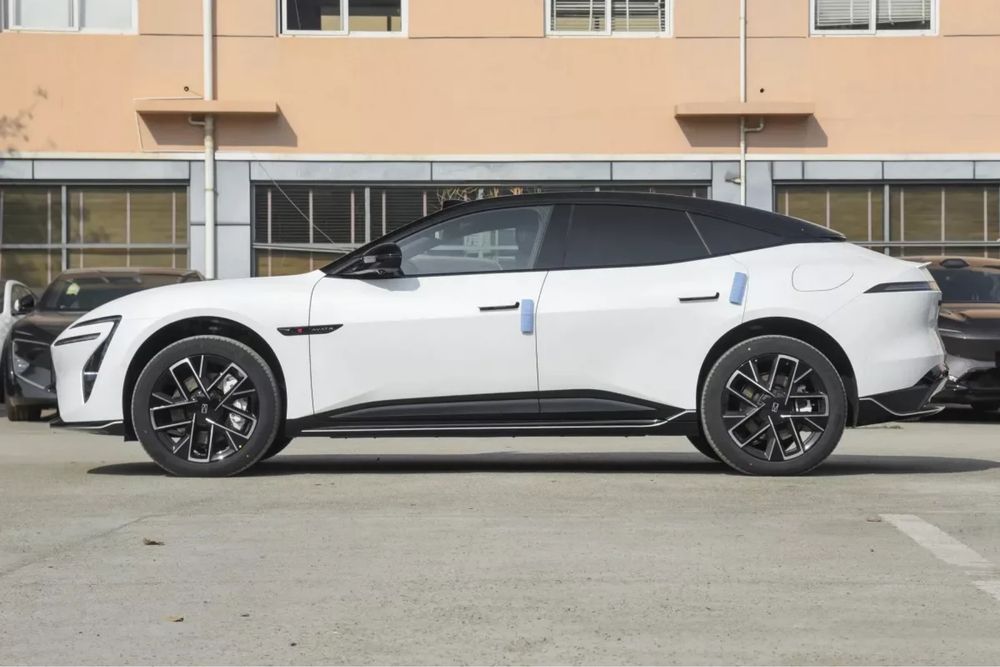 Avatr 06 под заказ от Terra Auto