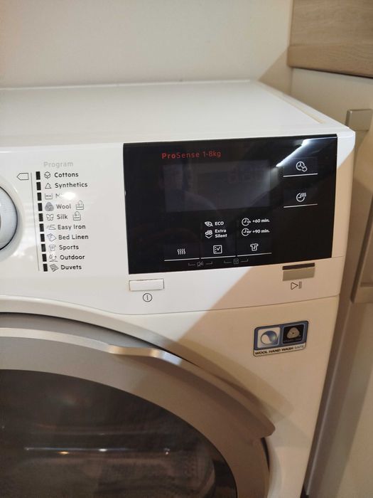 Сушилня AEG 8000
