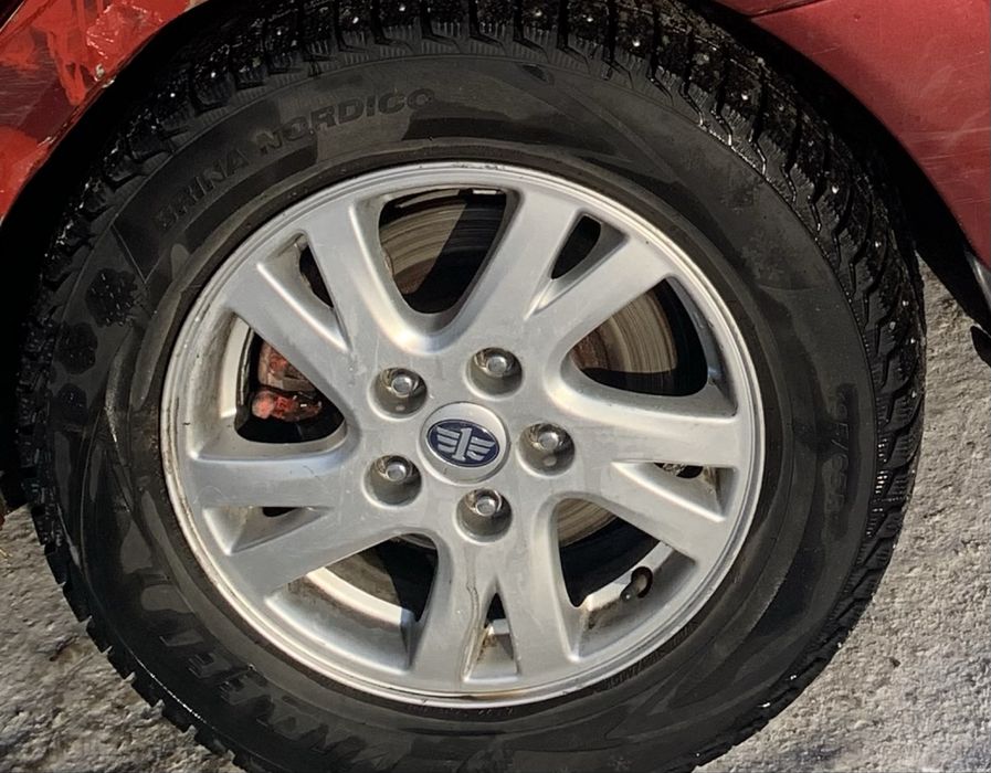 Диски с летный покришками