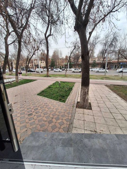 Нотурар офис(ofis) ижарага арендага берилади 60м2 Чилонзор 11 квартал