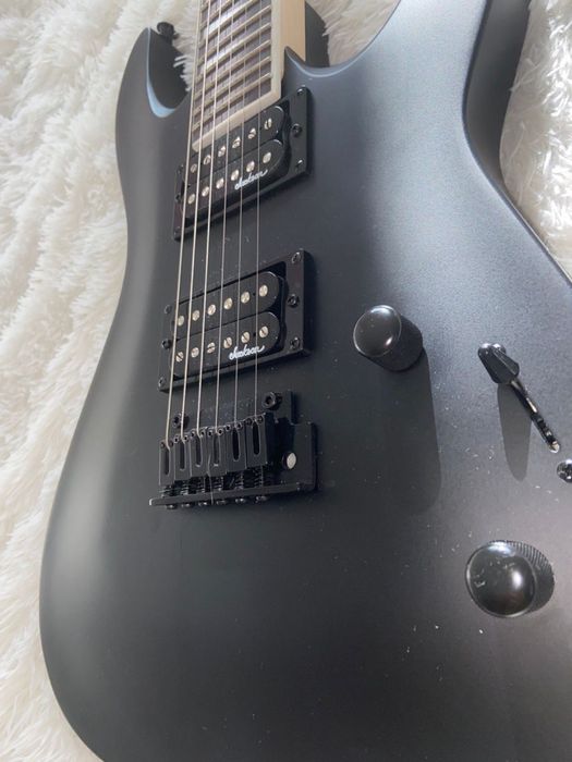 Электрогитара Jackson Dinky JS11