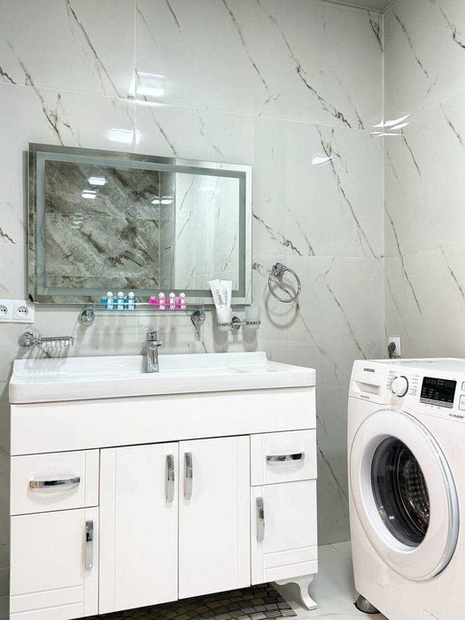 СРОЧНО только для семей сдаётся  2Х комнатная квартира на Лабзак!