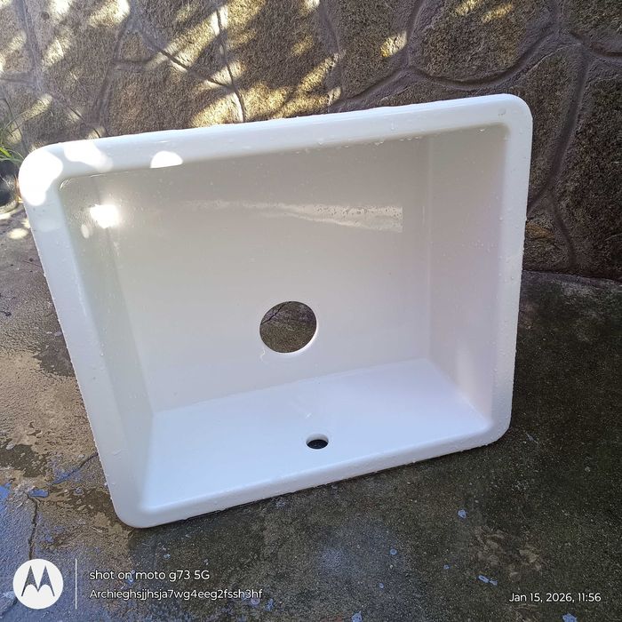 Кухненска мивка IKEA HAVSEN - бял керамичен гланц