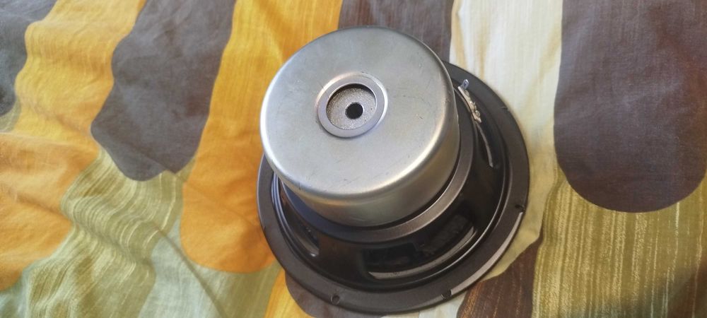 Difuzor Teufel 20 cm, 160W stare foarte bună