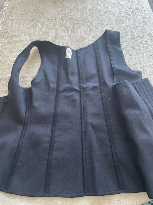 Продам корсет утягивающий