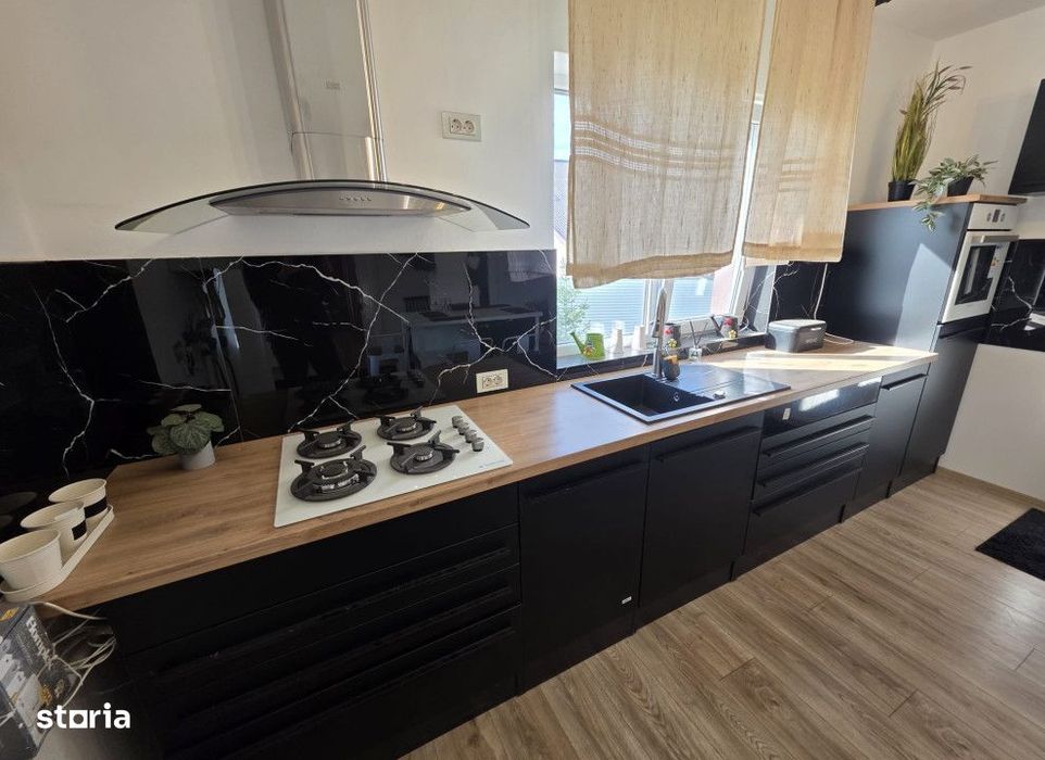 Casa 5 camere Popas Pacurari , 160 metri Cod:163438