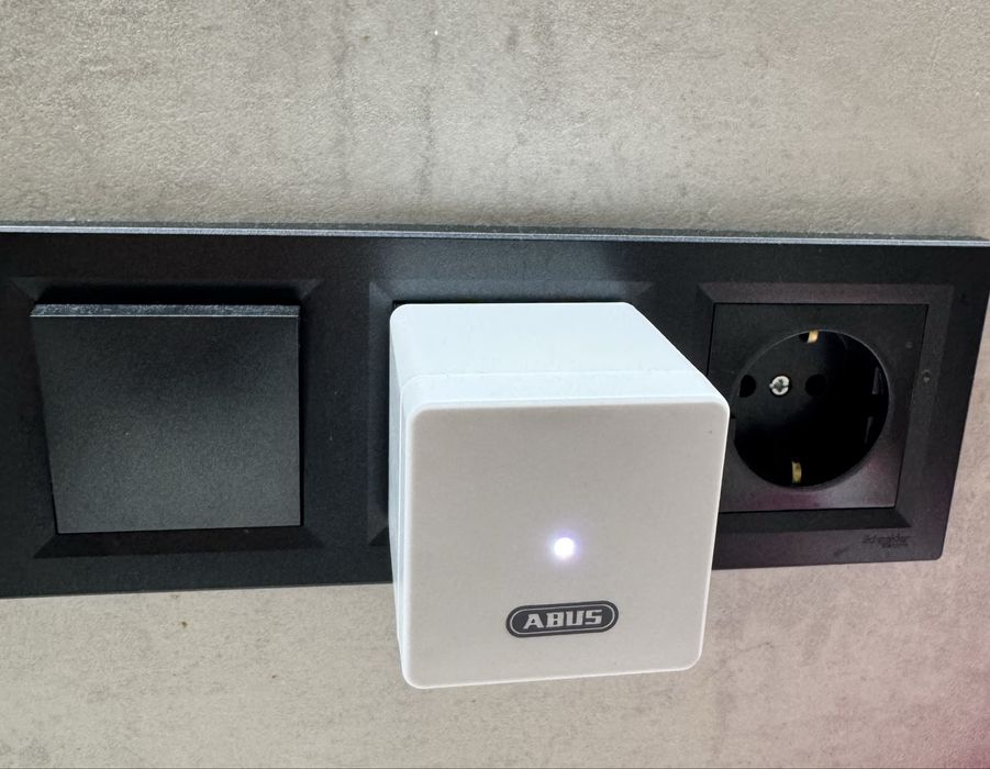 ABUS HomeTec Pro Bluetooth-WLAN Bridge + KeyCard