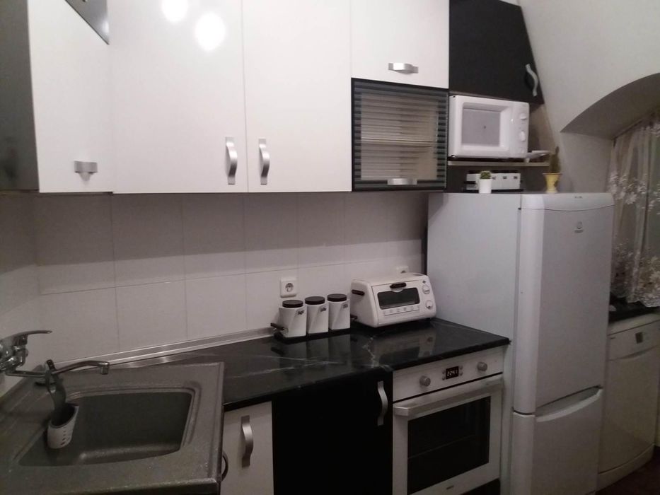 Продава се Тристаен апартамент в Асеновград - 95 кв.м за 805 €/кв.м - Снимка #3