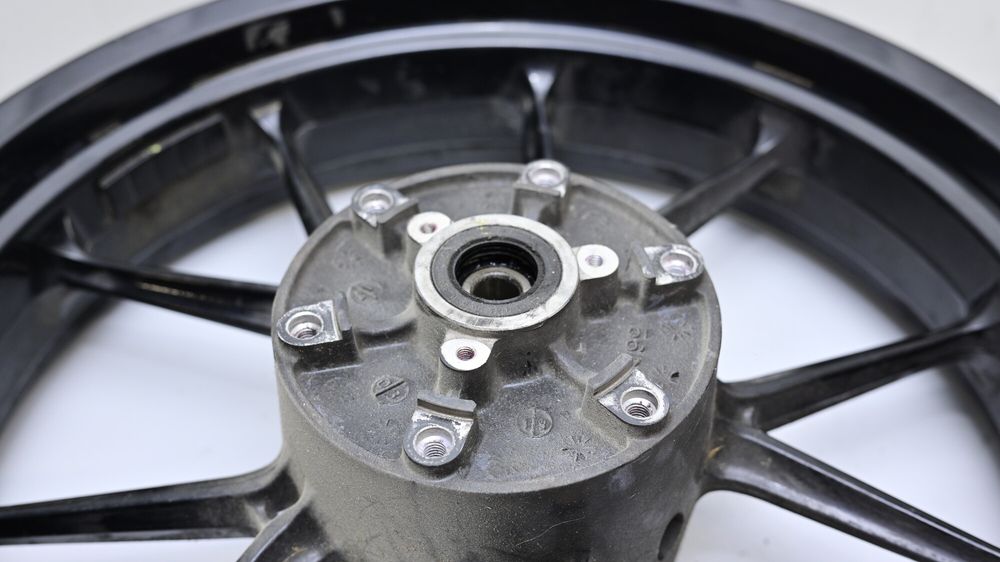 Janta Roata Spate KTM Duke 125 2017 - 2023